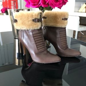 Manolo Blahnik Brown Leather Boots with Fur